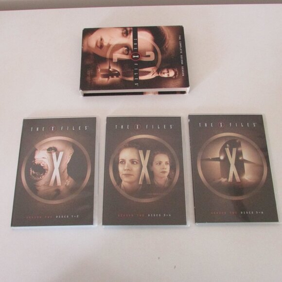 DVD The X Files Series 1, Series 2, Series 3 & Series 4 - Picture 7 of 16
